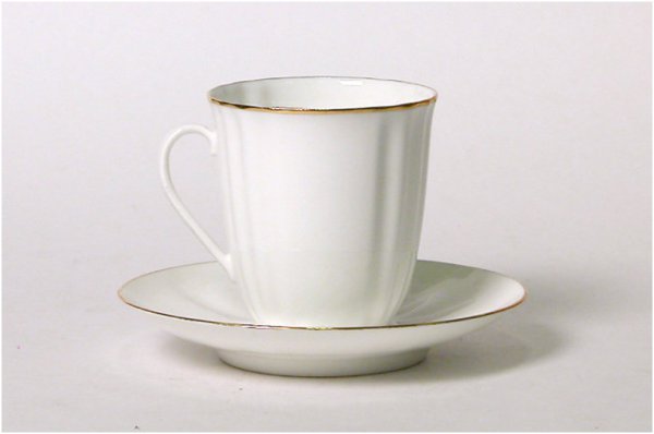 Чашка с блюдцем кофейная форма Ветерок рисунок Золотой кантик