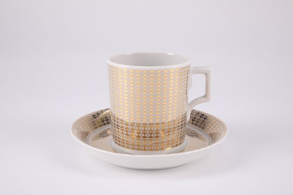 Чашка с блюдцем чайная форма Гербовая рисунок Зазеркалье. Полосы  