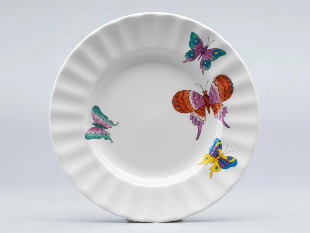 Тарелка мелкая 180 мм форма Шатровая рисунок Шафрановые бабочки