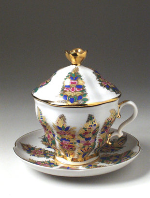 Чашка с блюдцем и с крышкой чайная форма Подарочная-2 рисунок Фантастические цветы 