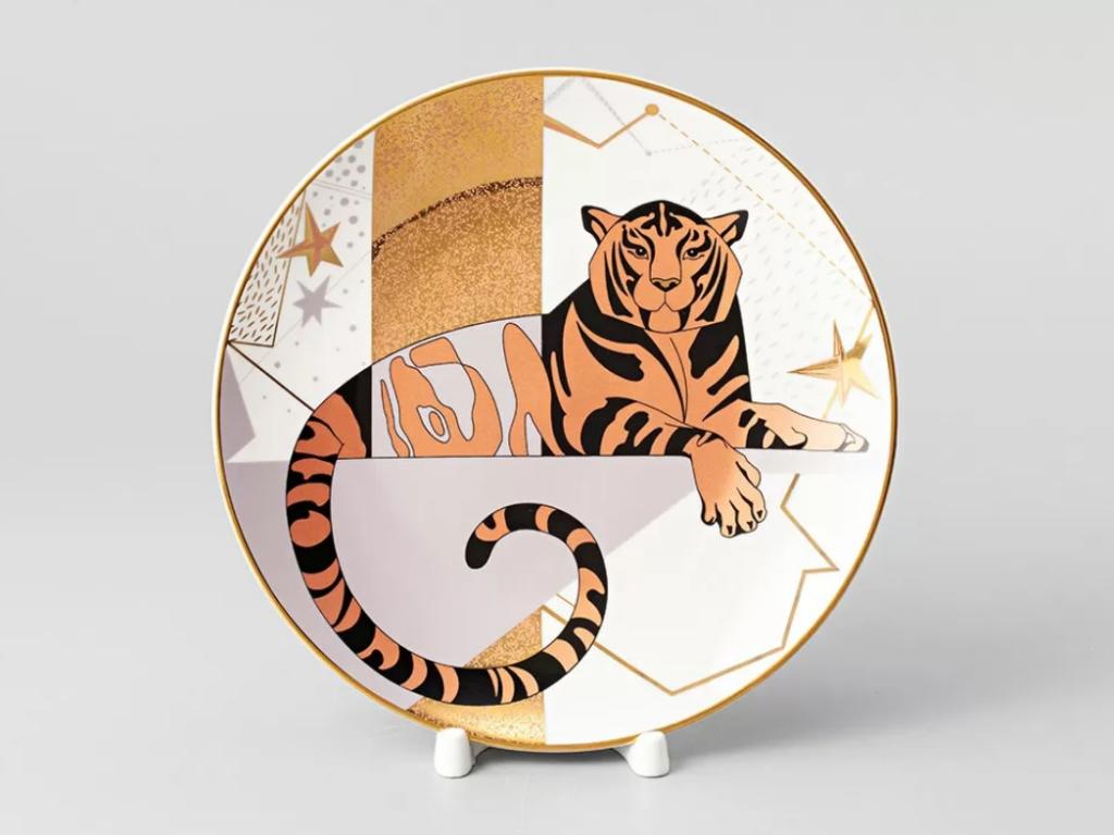 Тарелка декоративная 195 мм форма Эллипс рисунок Тигр. Мерцание звезд
