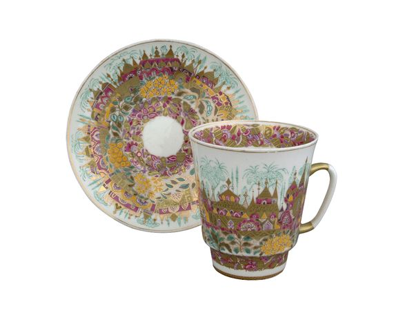 Чашка с блюдцем кофейная форма Майская рисунок Весна золотая