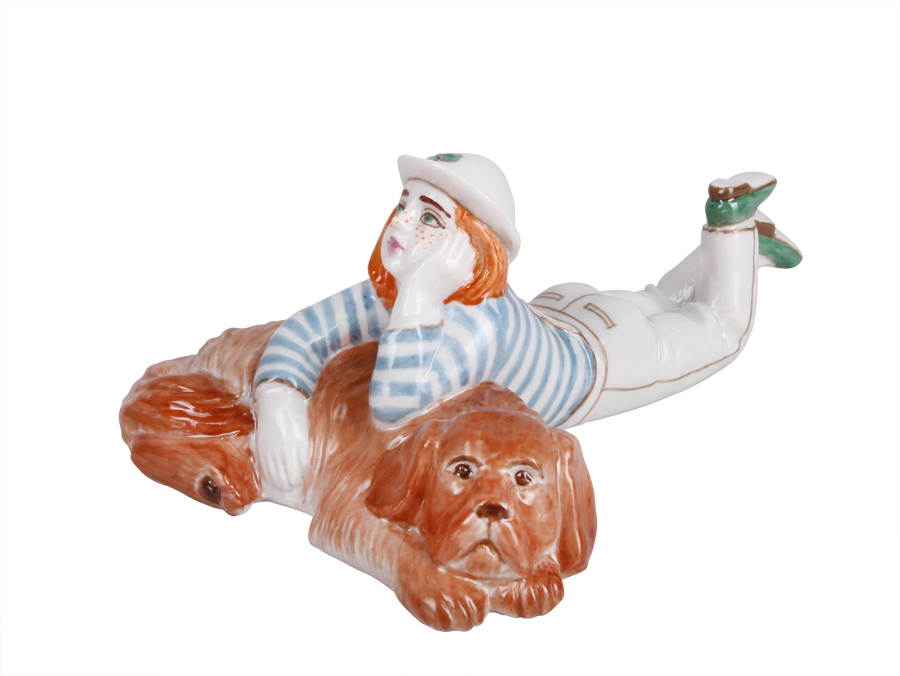 Скульптура Девочка с собакой (Девочка с веснушками)