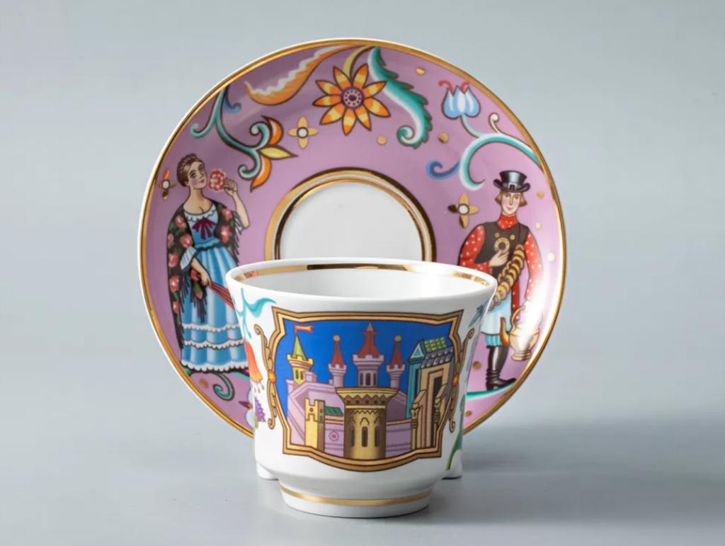 Чашка с блюдцем чайная форма Банкетная рисунок Чудоград. Конфеты-бараночки