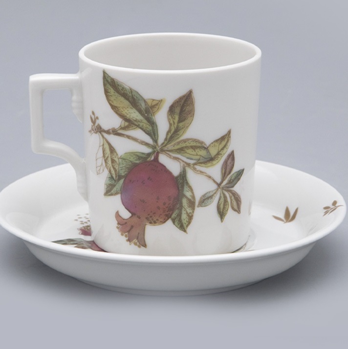 Чашка с блюдцем чайная форма Гербовая рисунок Гранаты