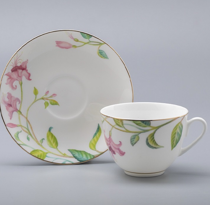 Чашка с блюдцем чайная форма Весенняя - 2 рисунок Сад мечты 
