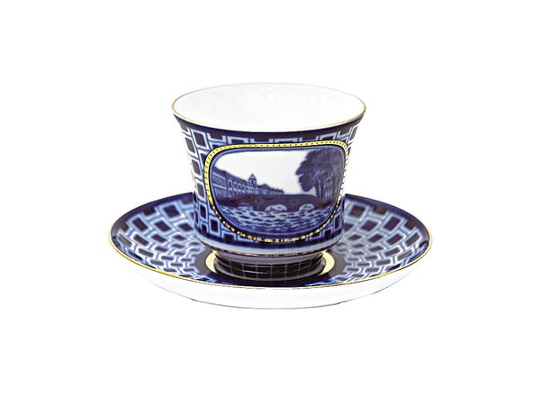 Чашка с блюдцем чайная форма Банкетная рисунок Прачечный мостик