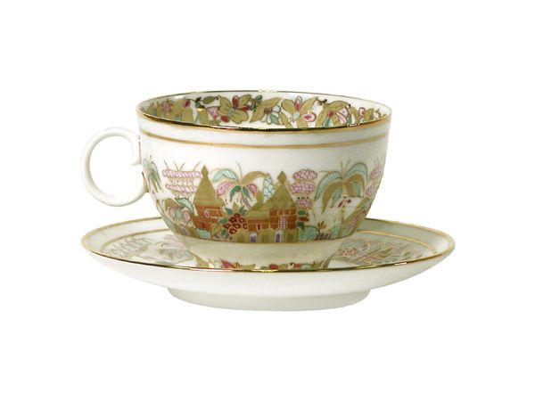 Чашка с блюдцем чайная форма Яблочко рисунок Пейзажный фриз