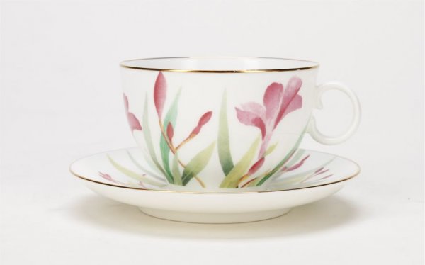 Чашка с блюдцем чайная форма Яблочко рисунок Акварель